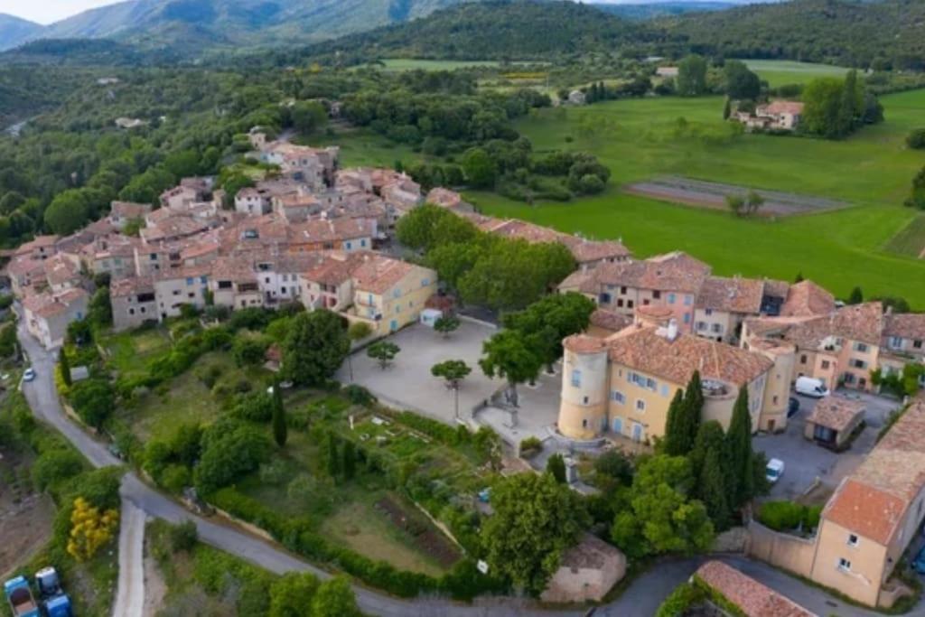 Studio Au Coeur Du Village トゥルトゥール エクステリア 写真